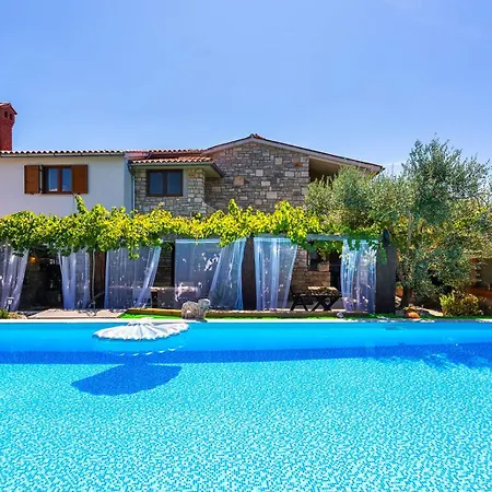 Tomani With Xxl Pool *