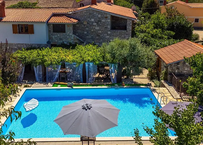 Tomani With Xxl Pool * Бале